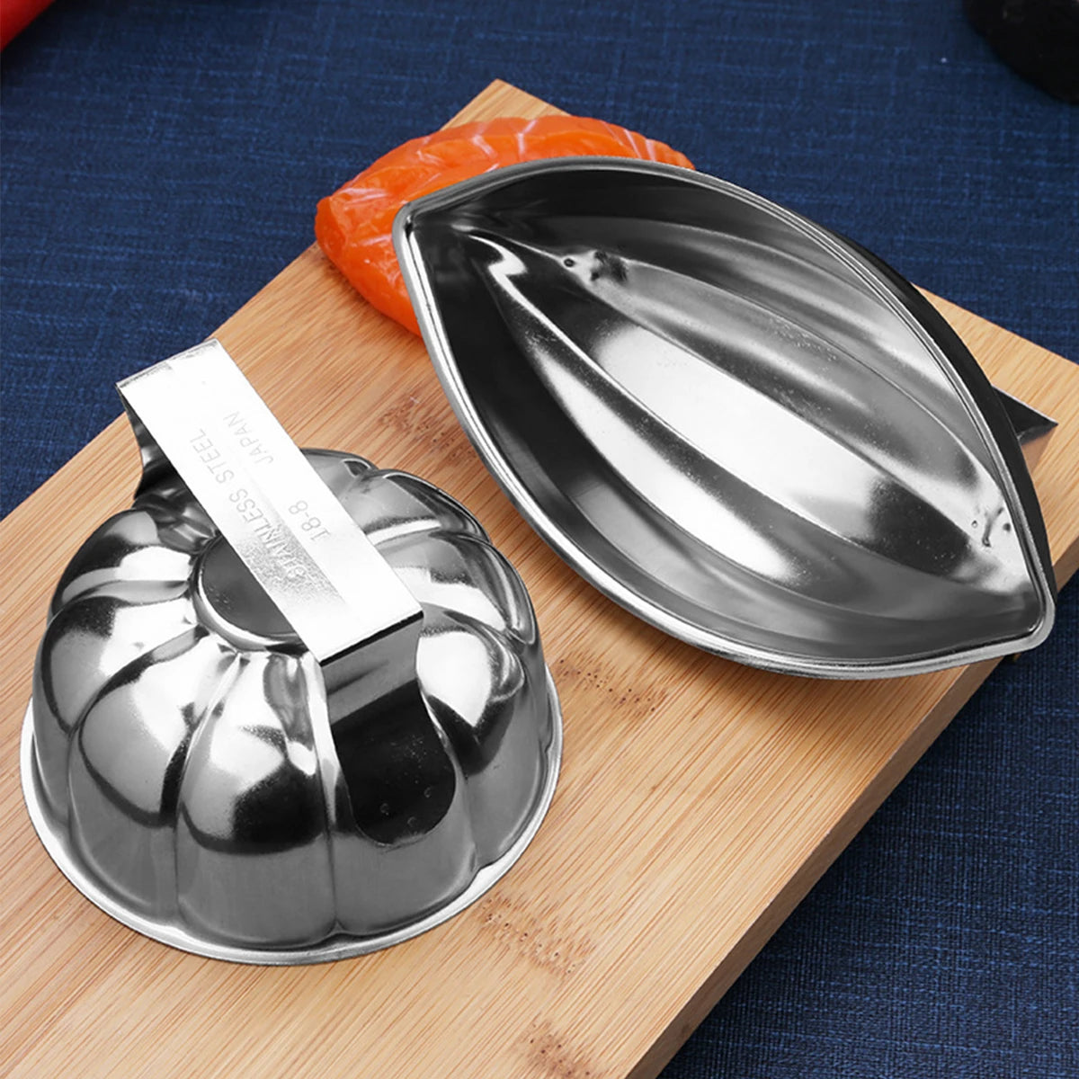 Omurice Mold Japanese-Style 304 Stainless Steel Boat-Shaped Egg-Wrapped Rice Mold DIY Sushi Making Mold Kitchen Gadgets