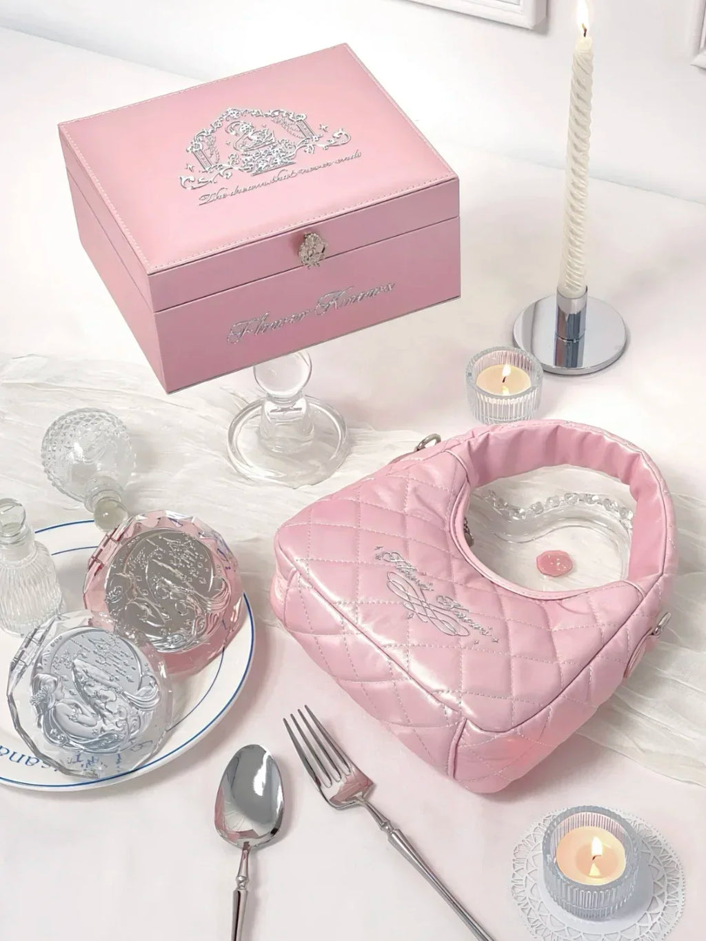 Flower Know Limited Surrounding 7th Anniversary Makeup Folding Hand Mirror Portable Makeup Storage Satchel  Bag