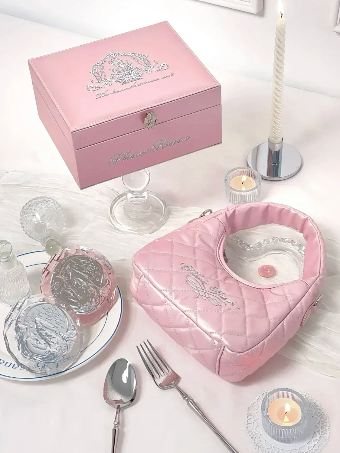 Flower Know Limited Surrounding 7th Anniversary Makeup Folding Hand Mirror Portable Makeup Storage Satchel  Bag