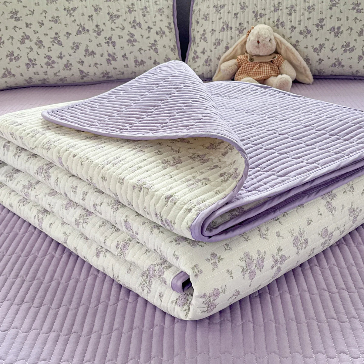 Thickened Quilted Bedspread for Single Double Bed Floral Soft Breathable Summer Quilt Machine Washable Dust-proof Bed Cover Set