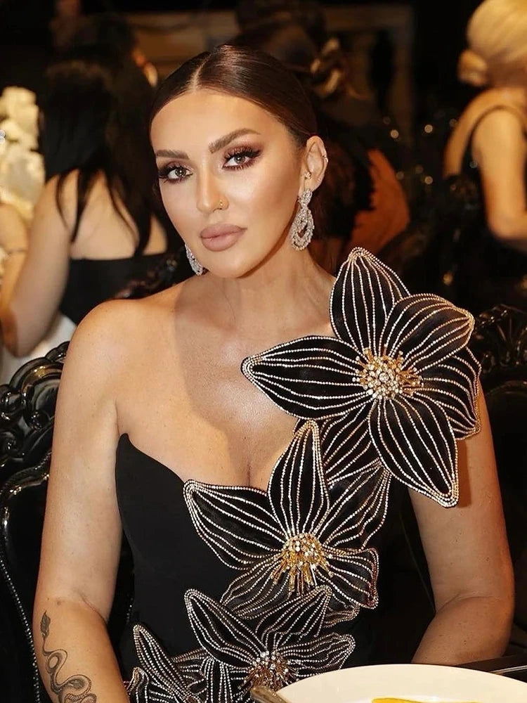 Sexy One Shoulder Sleeveless Diamonds Flower Bandage Dress Women Black High Slit Bodycon Long Dress Elegant Party Celebrity Club