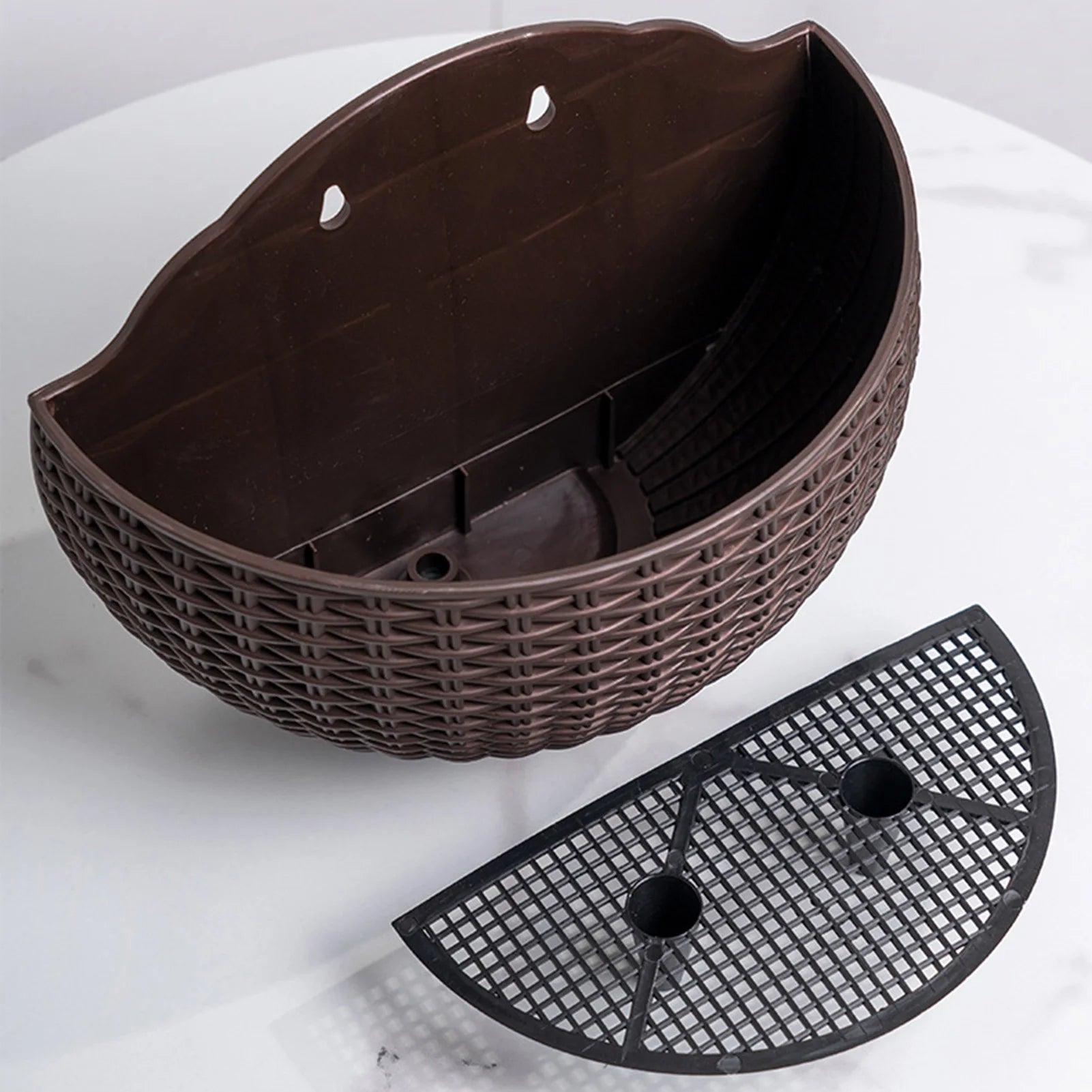 Flower Pot Exquisite Wall-mounted Plastic Wall Hanging Basket Flowerpot for Outdoor Garden Balcony Planter Bucket Home Decor New