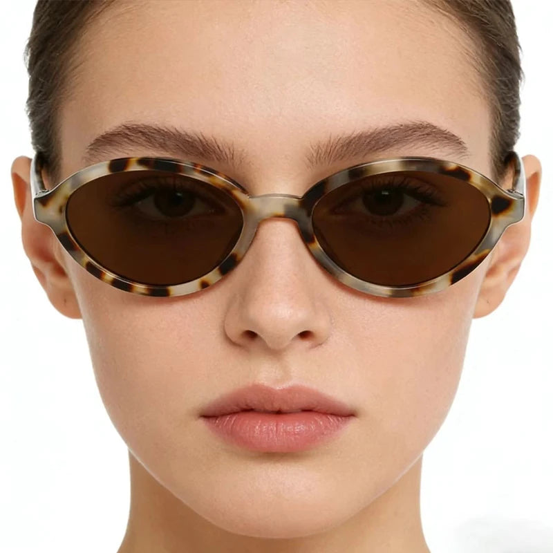 JNPCXI Fashion Small Oval Sunglasses Women Retro Punk Gradient Green Black Shades UV400