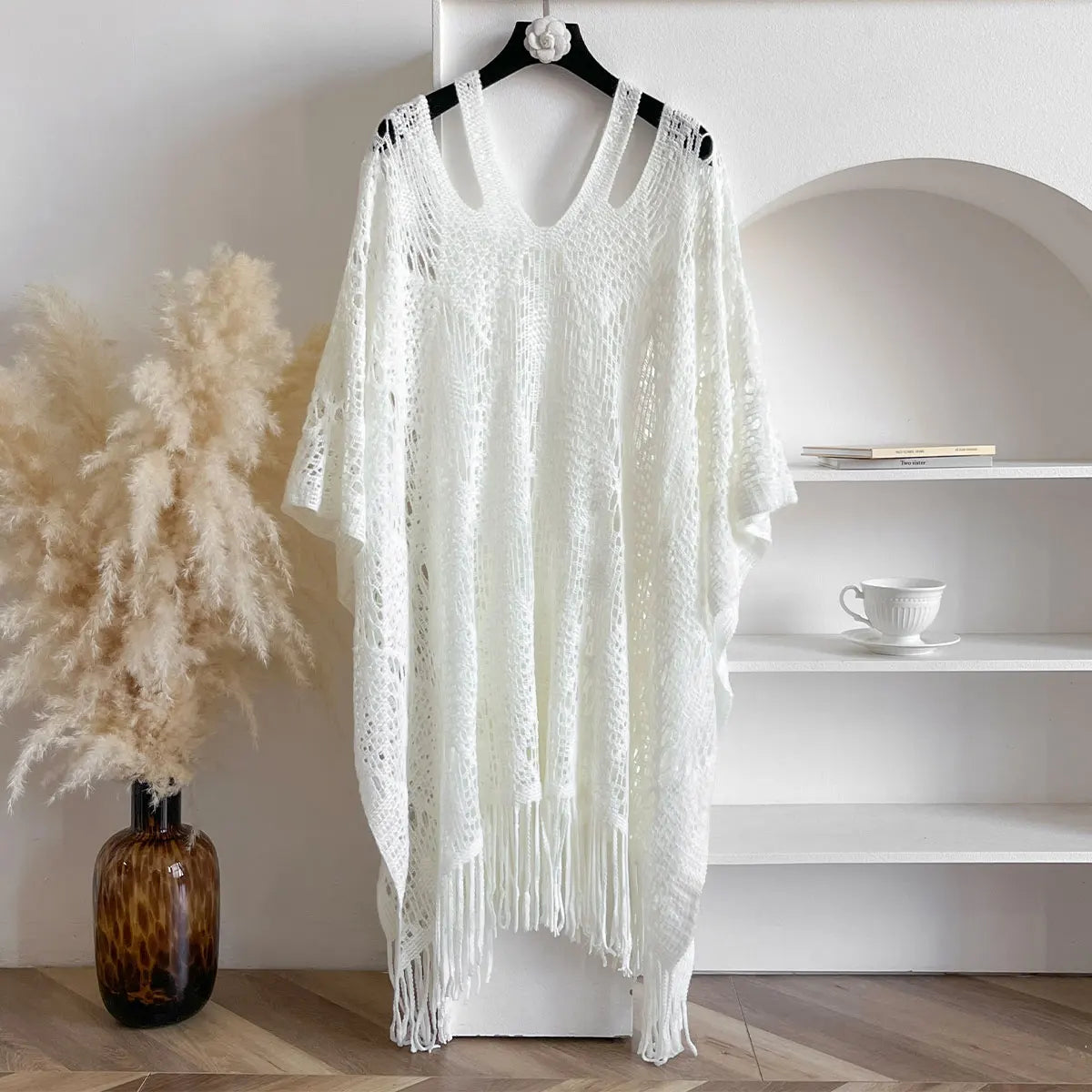 New Spring and Summer Fashion Women's Fringed Knitted Shawl Women Hollow out Solid Color Capes Knitted Pullover