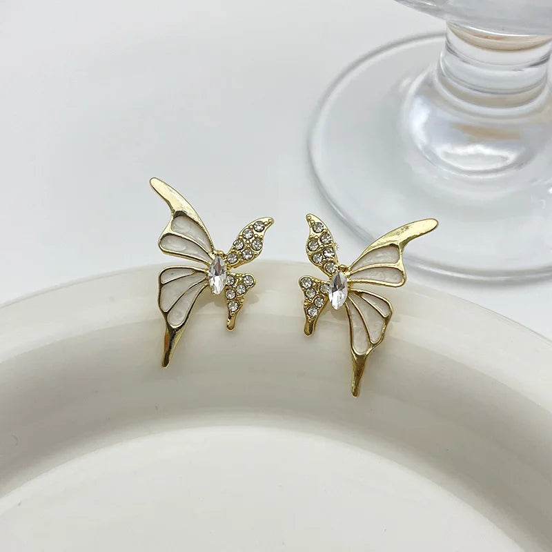 Fashion Cute Butterfly Stud Earrings for Women White Enamel Oil