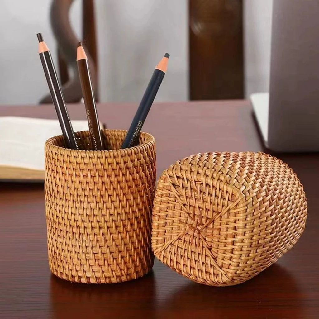Rattan Pencil Holder, Handmade Wicker Pen Cup Makeup Brushes Holder, Woven Vine Desk Organizer Pen Container Box