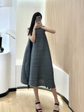 YUDX Miyake Pleated Women's Dresses Loose Plus Size High Quality Sense of Elegance Sleeveless Mid-length Skirt 2025 Summer New