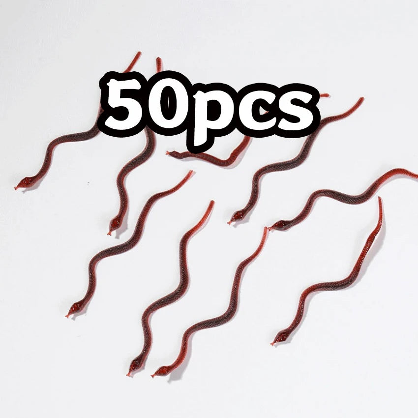 50pcs Realistic Bugs Funny Toy Fake Cockroach Novelty Insects Halloween Prank Simulation Tricky Disgusting Scary Party Supplies