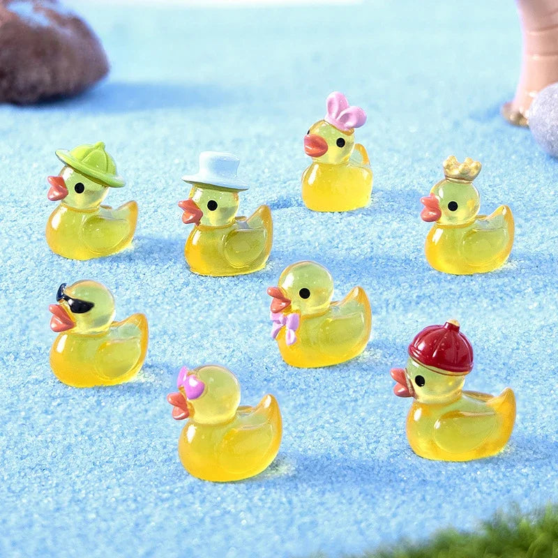 10/20/30PCS Mini Fluorescent Yellow Duck Ornament Miniature Figures Tiny Resin Handicraft Micro Landscape Dollhouse Decoration