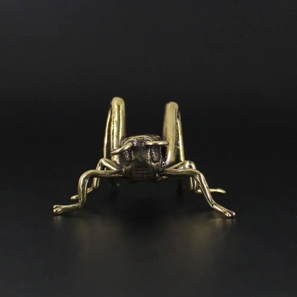 Soild Brass Cricket Figurines Miniatures Desktop Ornaments Tricky Spoof Insect Toy Retro Animal Small Statue Crafts Decorations