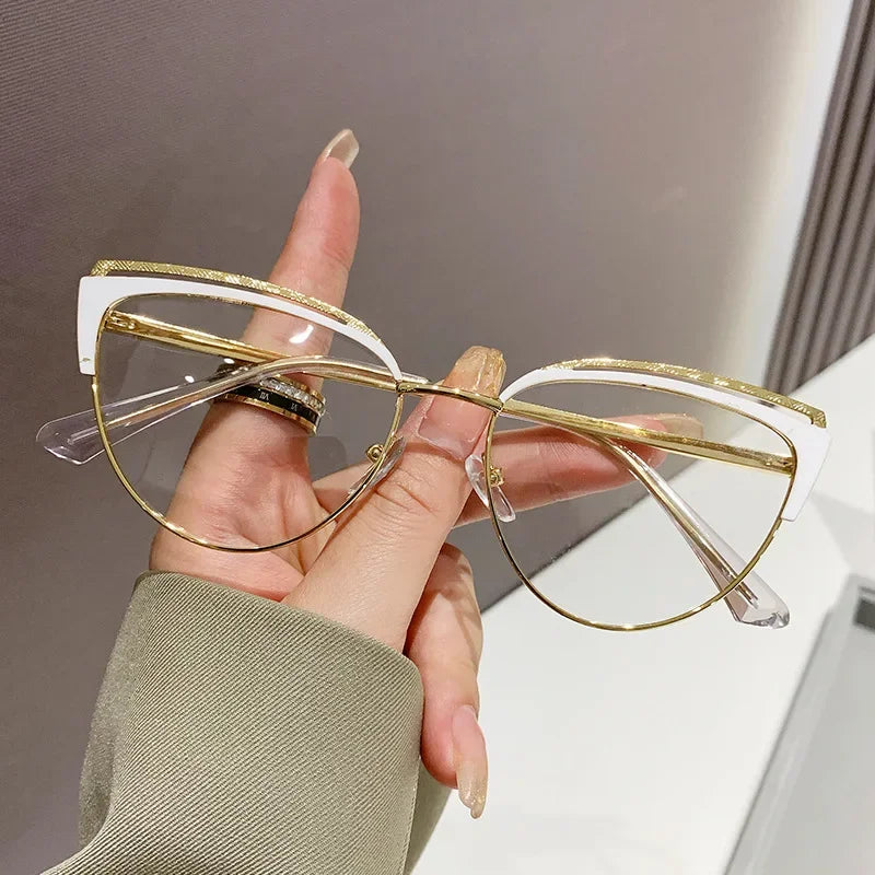 2024 Anti-blue Light Women Cat Eye Eyewear Luxury Metal Frame Oversized Optical Spectacle Eyeglasses Female Vintage Glasses