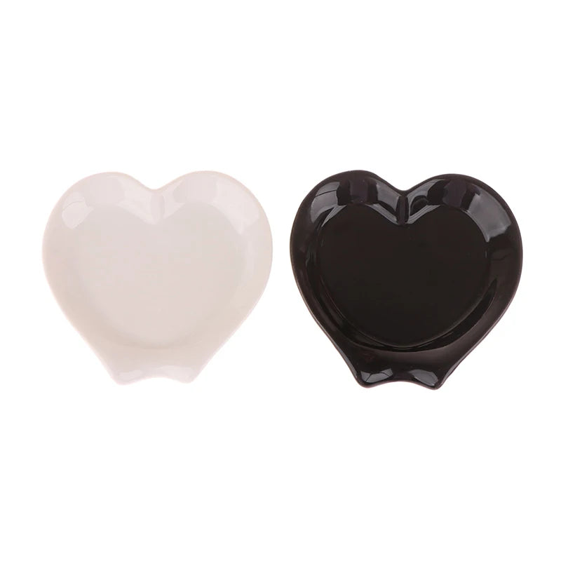 Creative Heart Shaped Ceramic Spoon Rest Pad Coffee Spoon Holder Soup Ladle Rack Kitchen Utensils Tableware Organizer