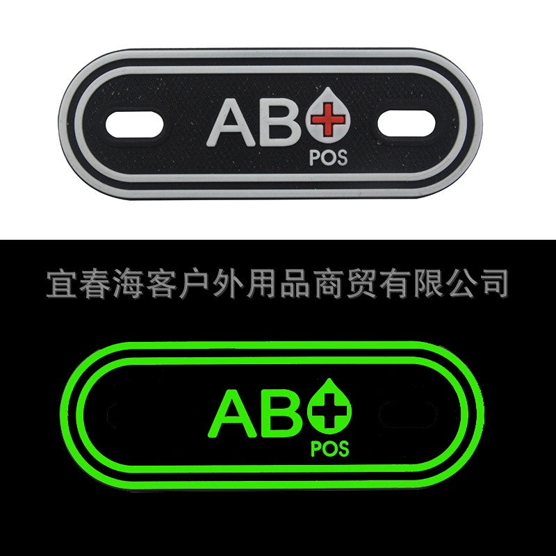 2PCS Shoelace Blood Buckle Charm PVC Tactical Bag Clothing Zipper Blood Tag Charm Military Patches Tactical Patch