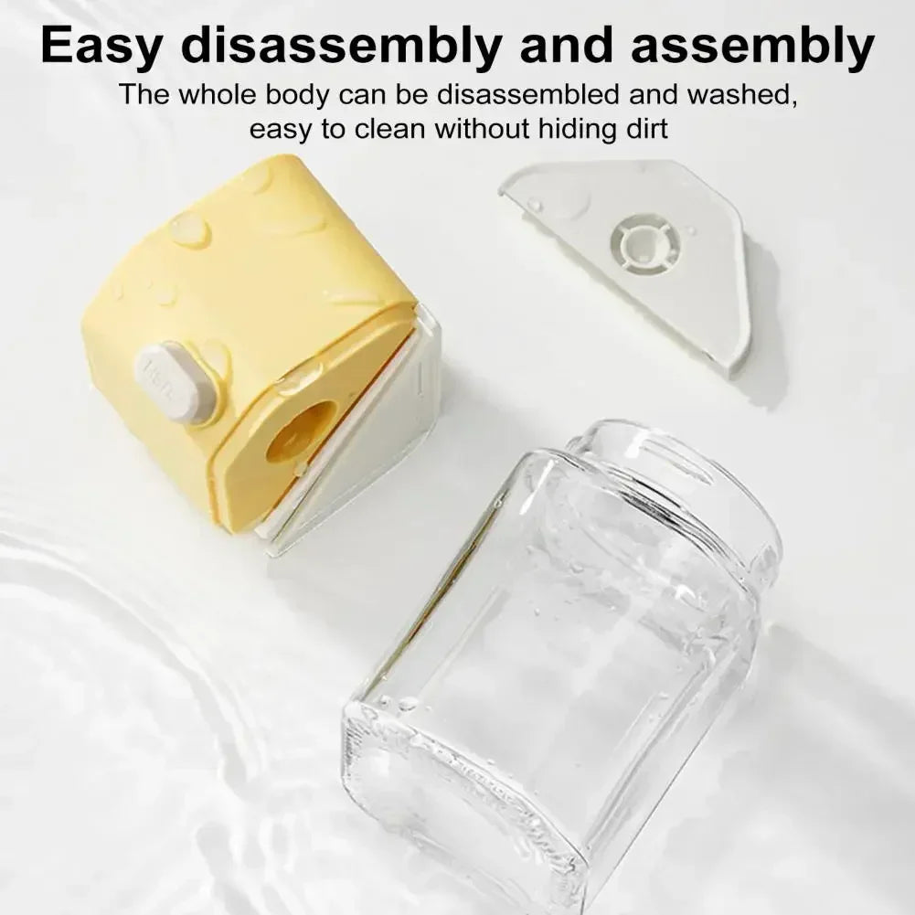 2026 New Kitchen Quantitative Salt Bottle Spice Can Pepper Chili Powder Jar Glass Seasoning Tank Sealed Moisture-proof Gadgets