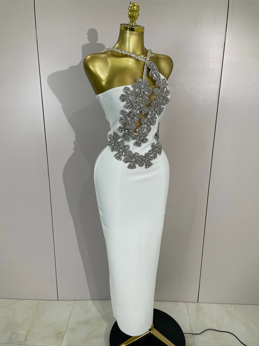 Sexy Backless Sparkly Crystal Diamonds White Bodycon Bandage Dress