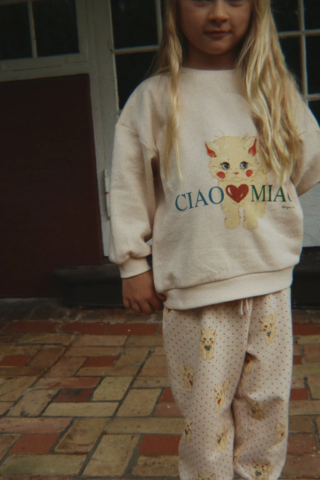 Love Pattern Boys Girls Sweatshirt Tops Kids Sweatshirts Winter Season Clothing Loose Fashion Trend Child Clothing O-neck
