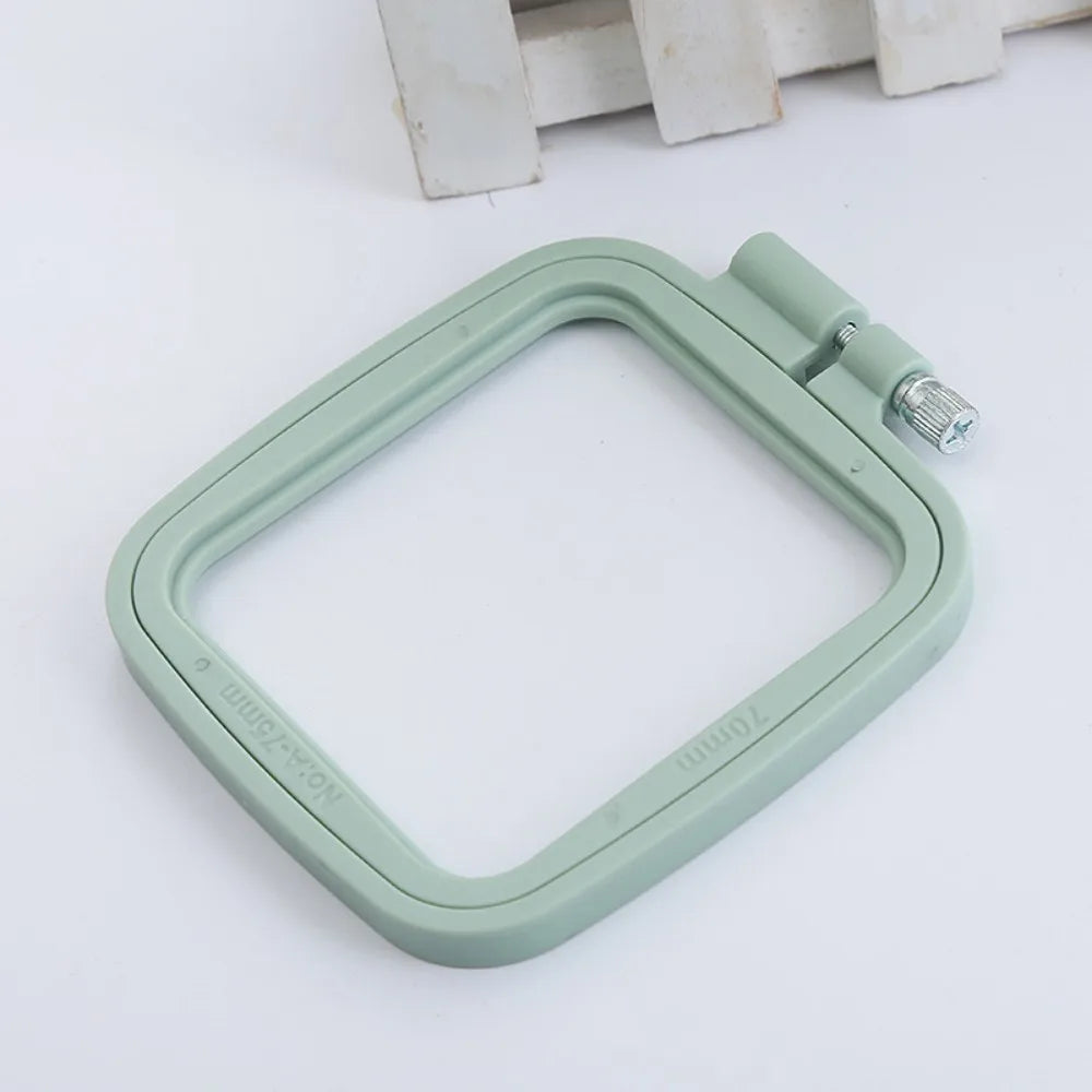 Oval/Square Plastic Embroidery Hoops Frame Color Embroidery Hoop Rings For Household DIY Cross Stitch Sewing Needlecraft Tools
