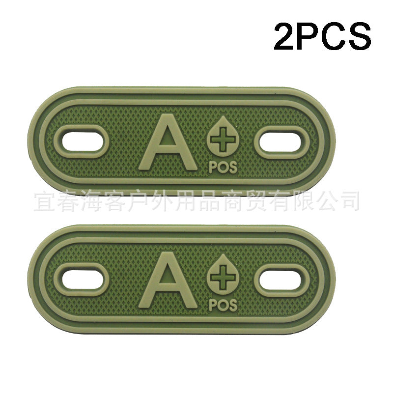 2PCS Shoelace Blood Buckle Charm PVC Tactical Bag Clothing Zipper Blood Tag Charm Military Patches Tactical Patch