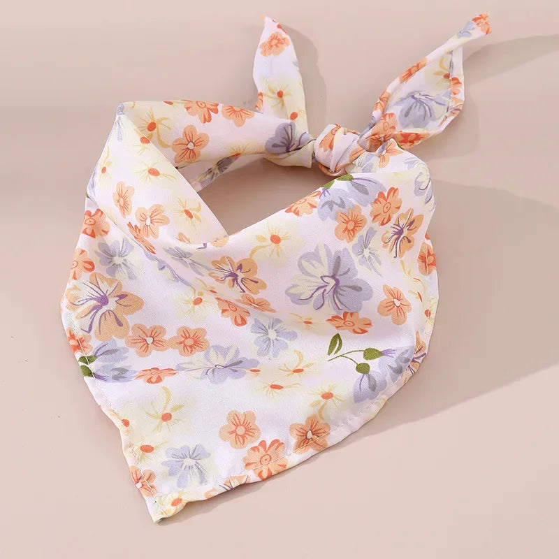 Pet Saliva Towel Pet Dog Saliva Bib Bib Cat Bib Scarf Printed Triangle Scarf