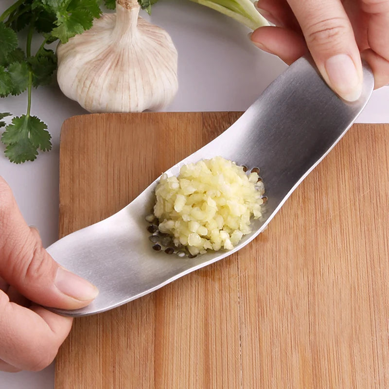 Stainless Steel Garlic Press Rocker Garlic Crusher Chopper Ginger
