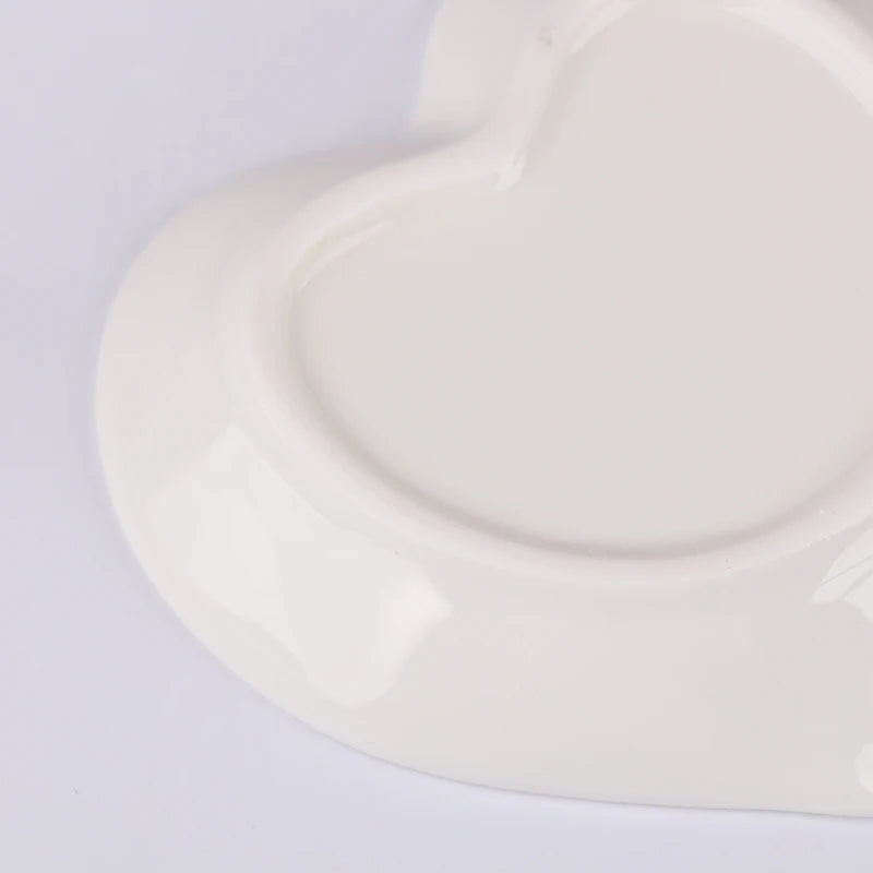 Creative Heart Shaped Ceramic Spoon Rest Pad Coffee Spoon Holder Soup Ladle Rack Kitchen Utensils Tableware Organizer
