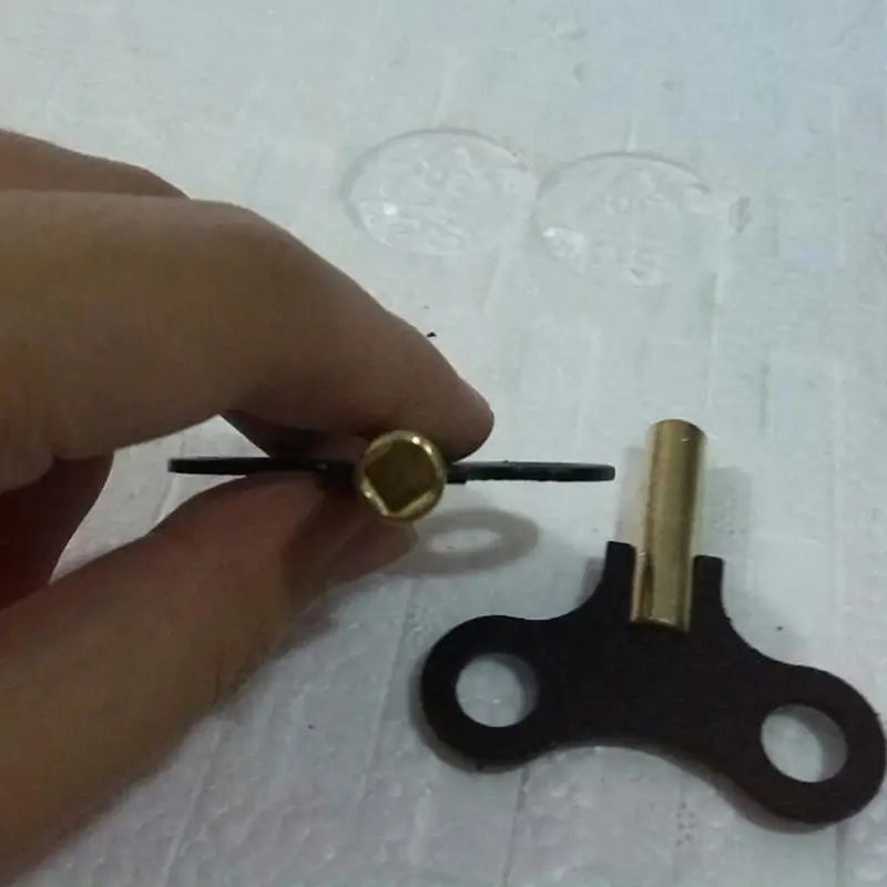 Key Wind Wall Clock Mechanical Clock Key Winding Parts Solid Clock Supplies Mechanical Clock Crank Winder Motor Kit For Watch