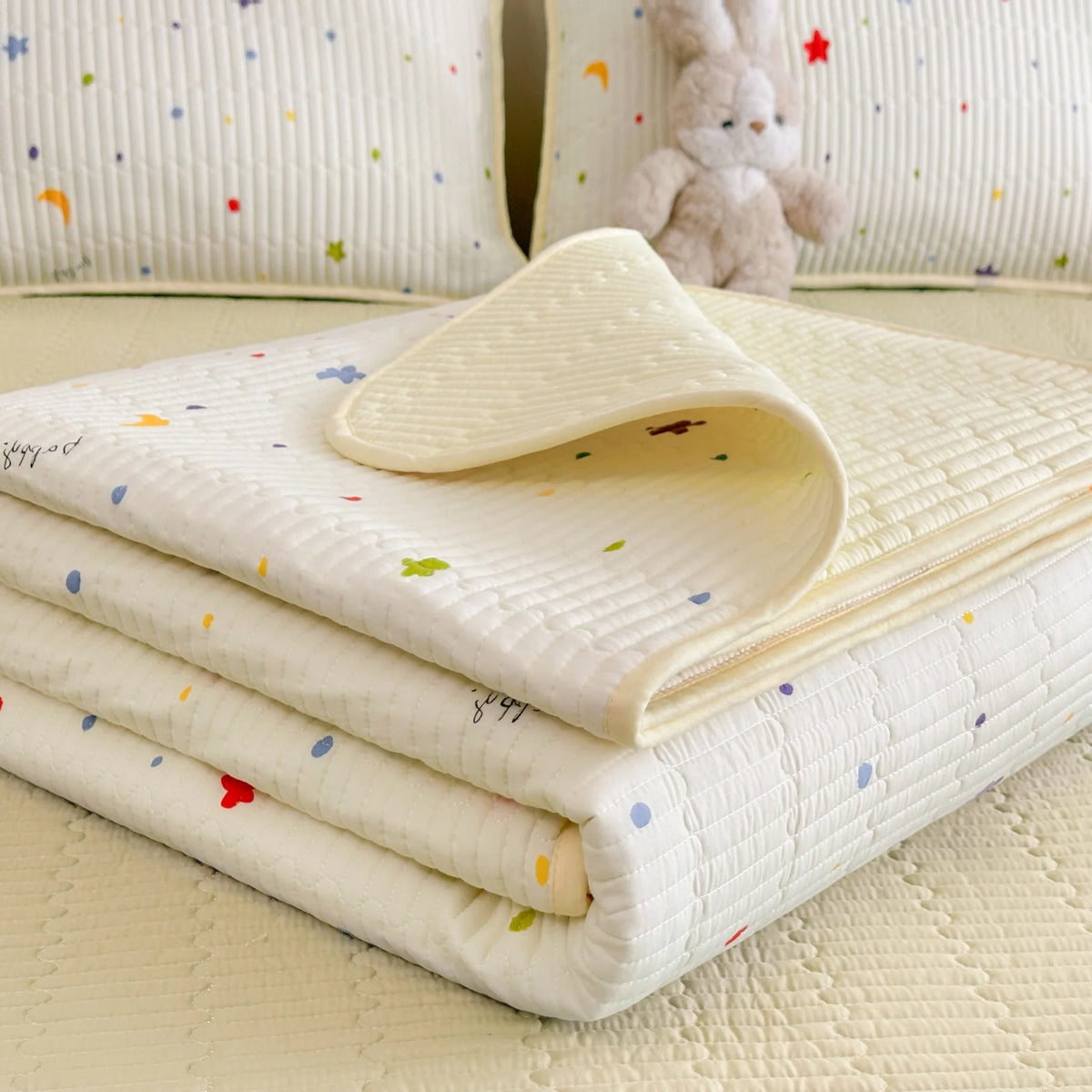 Thickened Quilted Bedspread for Single Double Bed Floral Soft Breathable Summer Quilt Machine Washable Dust-proof Bed Cover Set