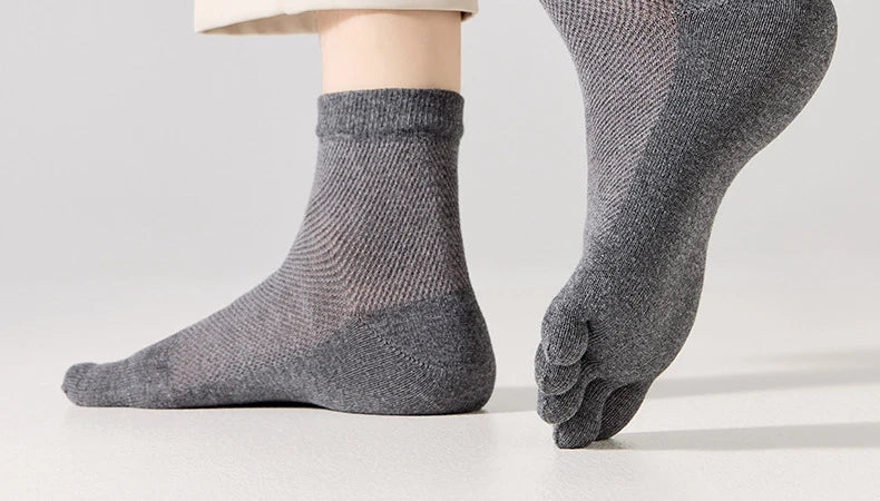 3/5 Pairs Men's Toe Socks Mid-Calf 100% Cotton Mesh Breathable Anti-bacterial Anti-odor Split Toe Socks for Daily & Sports