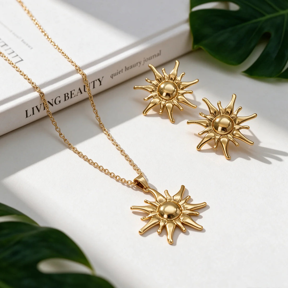 1Set Retro French Glossy Polished Stainless Steel Sunflower Pendant