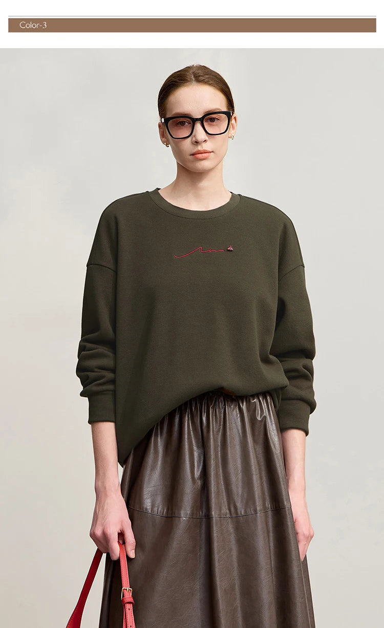 Amii Woman Sweatshirts 2025 Winter New Loose Warm Long Sleeve Female Sweatshirt Embroidery Pullover O-Neck Top Female 12524025