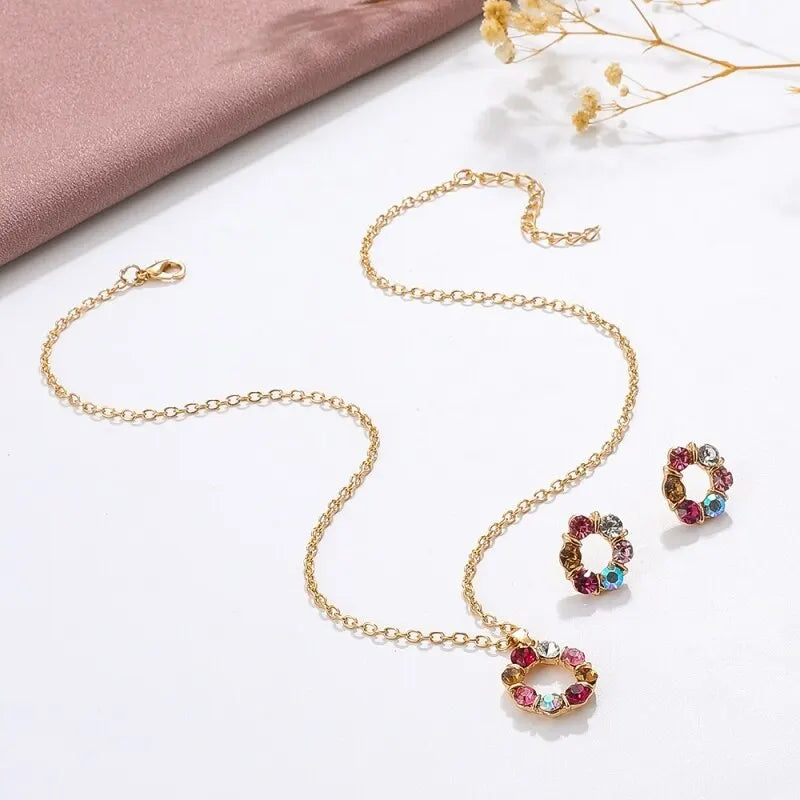 Gold Necklace Earrings Set Ladies Celebrity Simple Fashion Style