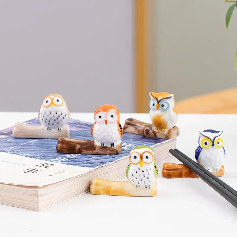 Cute Cat Ceramic Chopsticks Holder Stand Fine Design Chopstick Rack Pillow Care Rest Japanese Style Kitchen Tableware Tools New