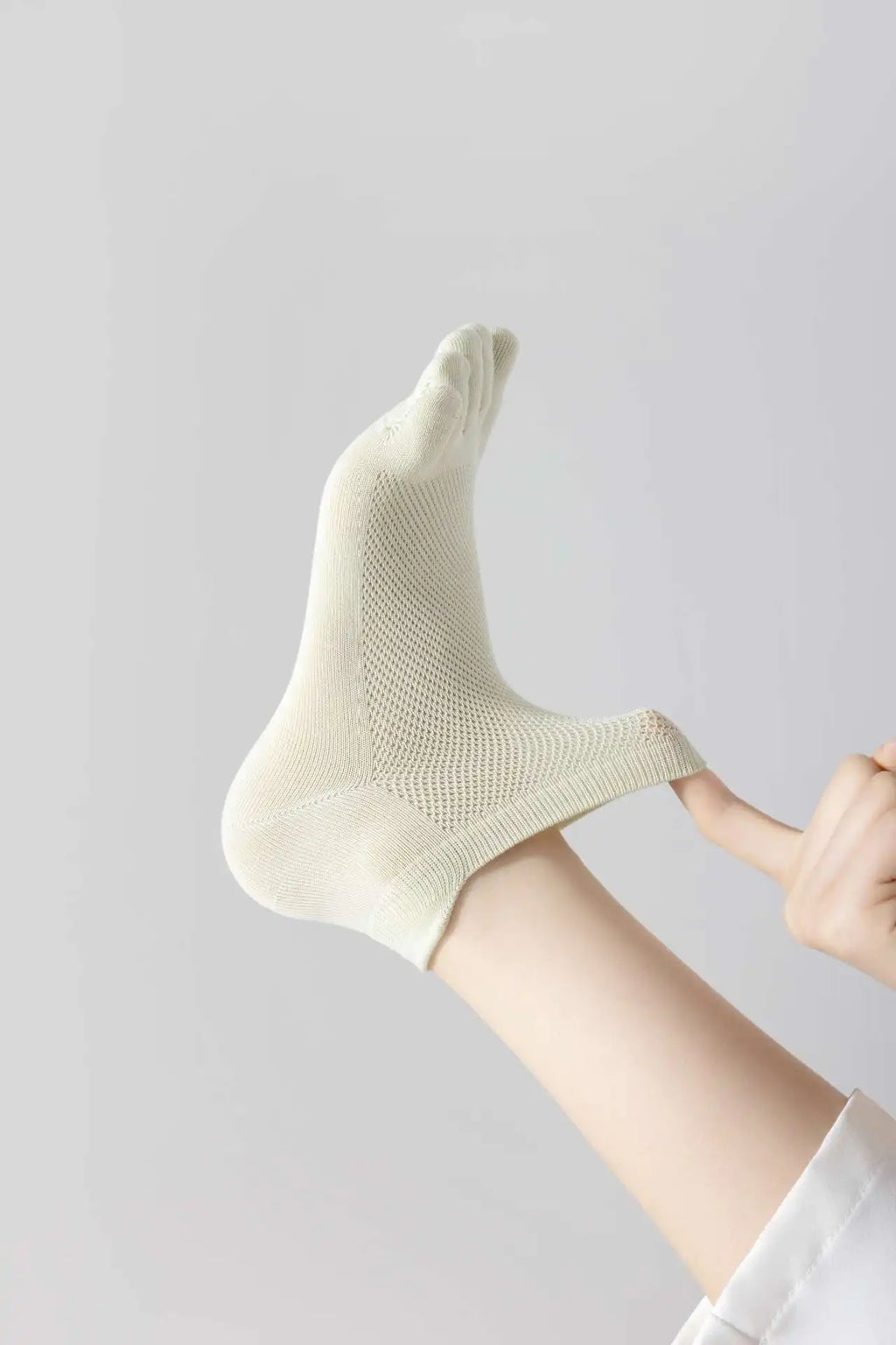 5 Pairs Summer Women Five Finger Socks 5 Pairs Candy Color Soft Cotton Breathable Mesh Split Toe Socks Girls Outdoor Sports Sock