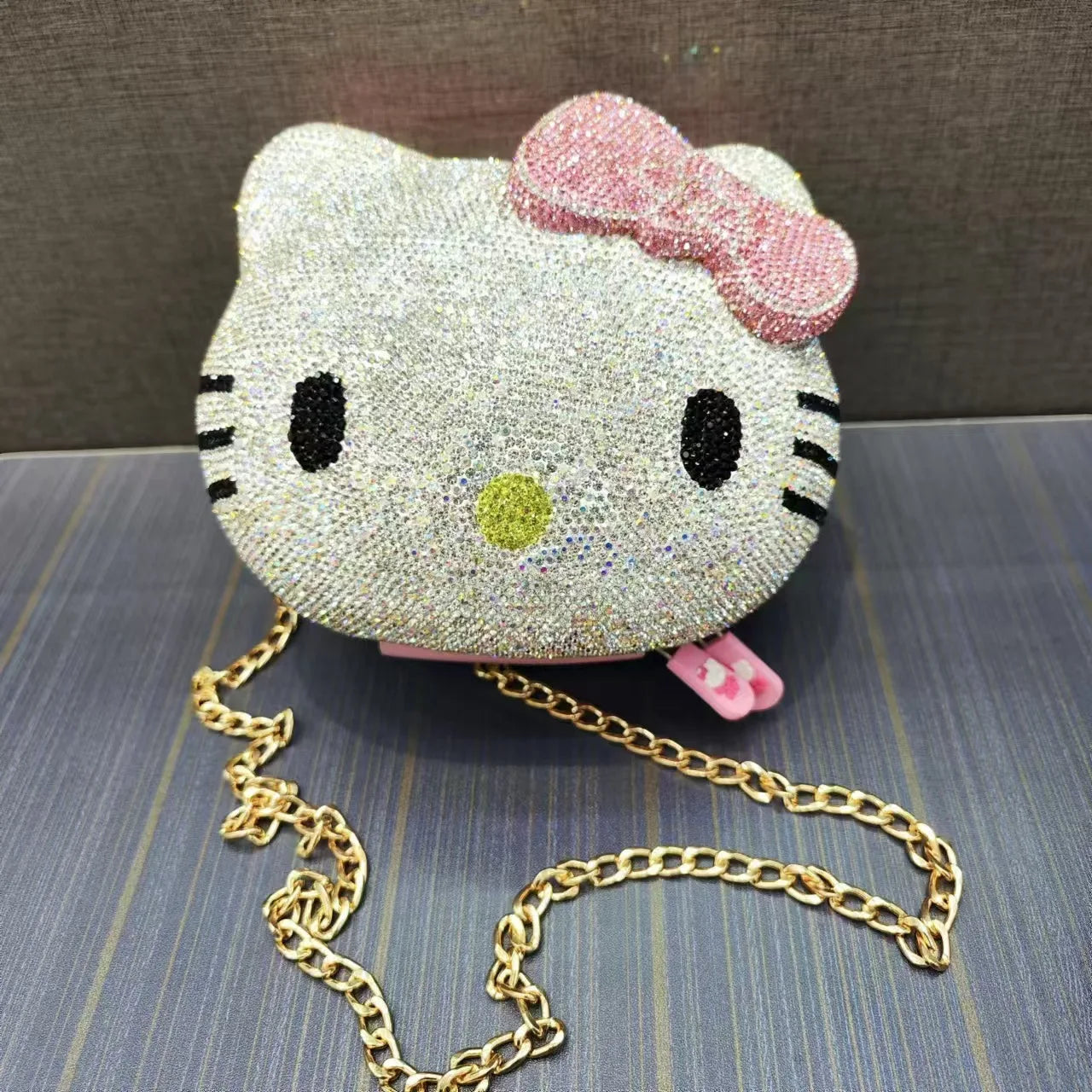 Hot Sanrio Cute Cartoon Hello Kitty Diamond Bag Fashion Girl Messenger Bag Handmade Diamond Inlaid Handbag Decor Girl Gifts