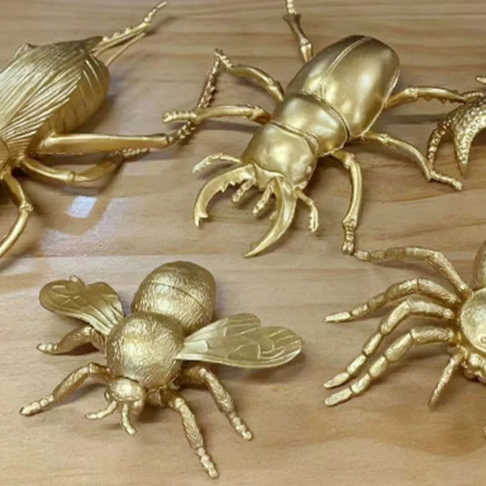Gold Insects Toys Smooth Surface Sturdy Plastic Material Biology