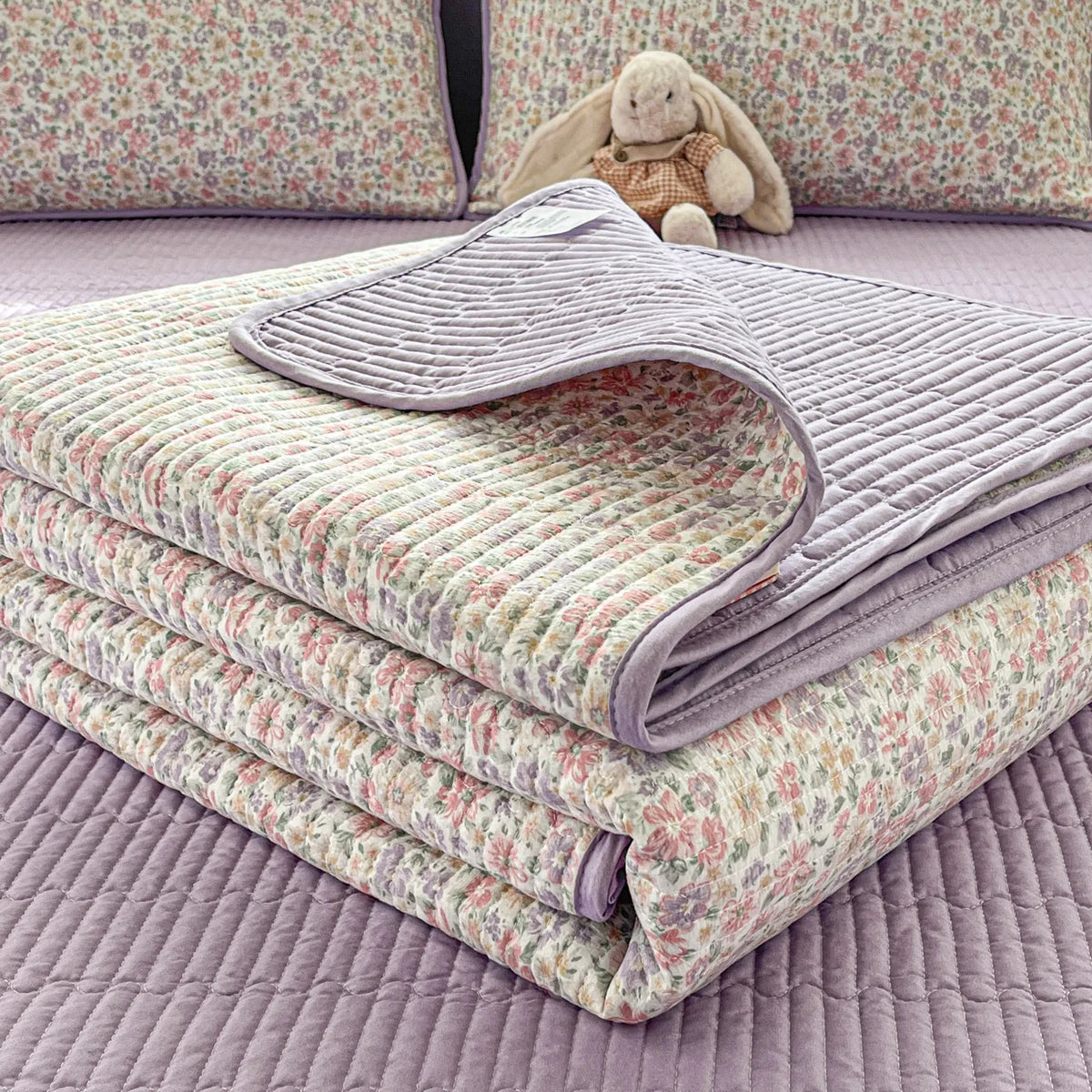 Thickened Quilted Bedspread for Single Double Bed Floral Soft Breathable Summer Quilt Machine Washable Dust-proof Bed Cover Set