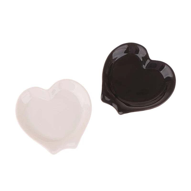 Creative Heart Shaped Ceramic Spoon Rest Pad Coffee Spoon Holder Soup Ladle Rack Kitchen Utensils Tableware Organizer