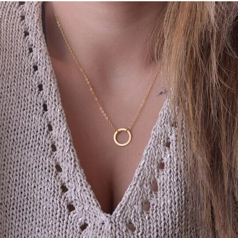 Minimalist Round Stick Pendant Necklace for Women Pearl Clavicle