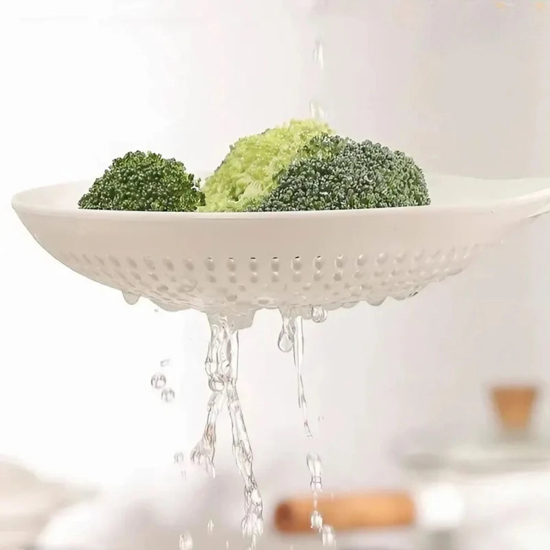 Large, Thickened, Long-handled Strainer Spoon for Draining Noodles and Dumplings in A Household Kitchen Kitchen Tools