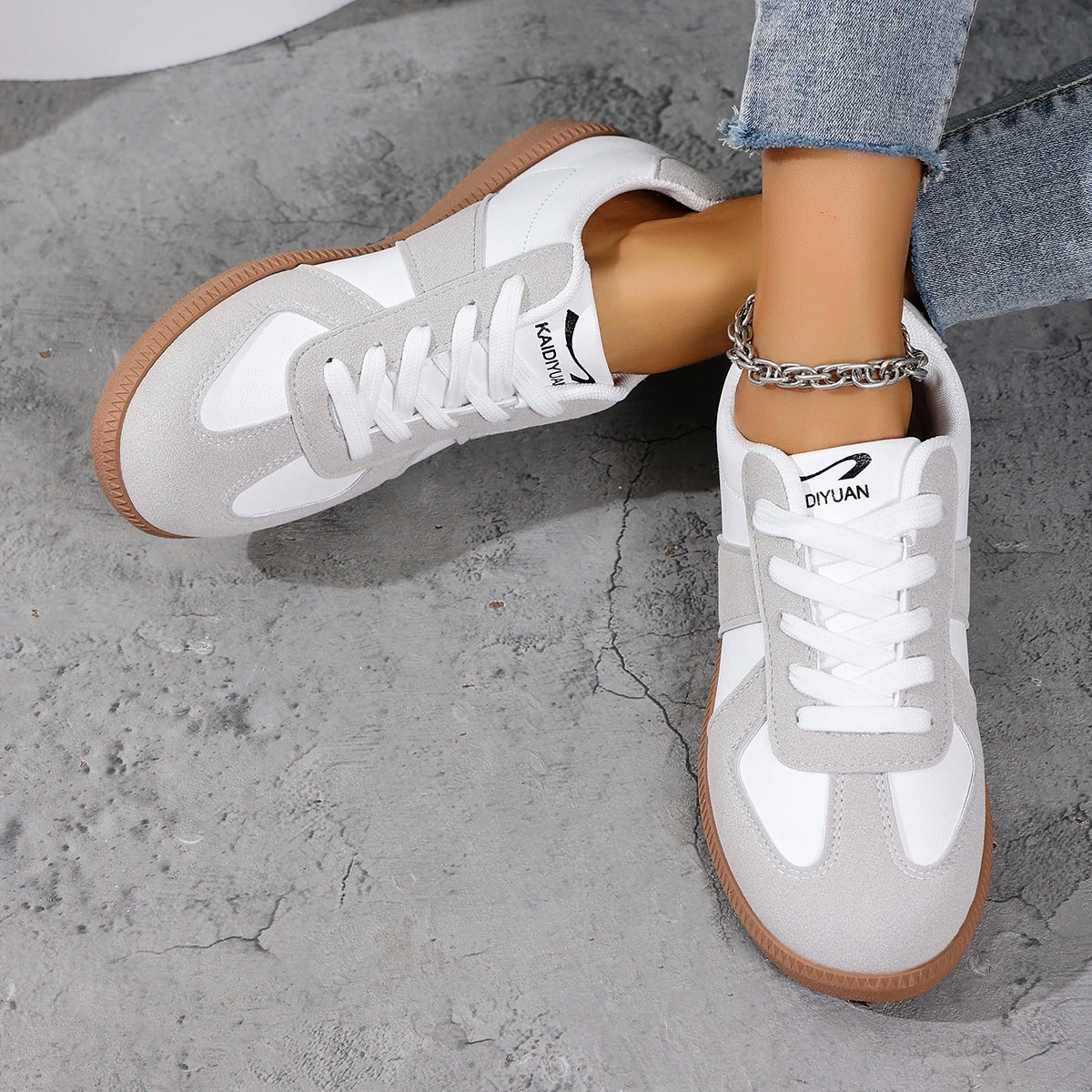 Fashion Leather Women's Casual Sneakers Breathable Woman Vulcanize Sport