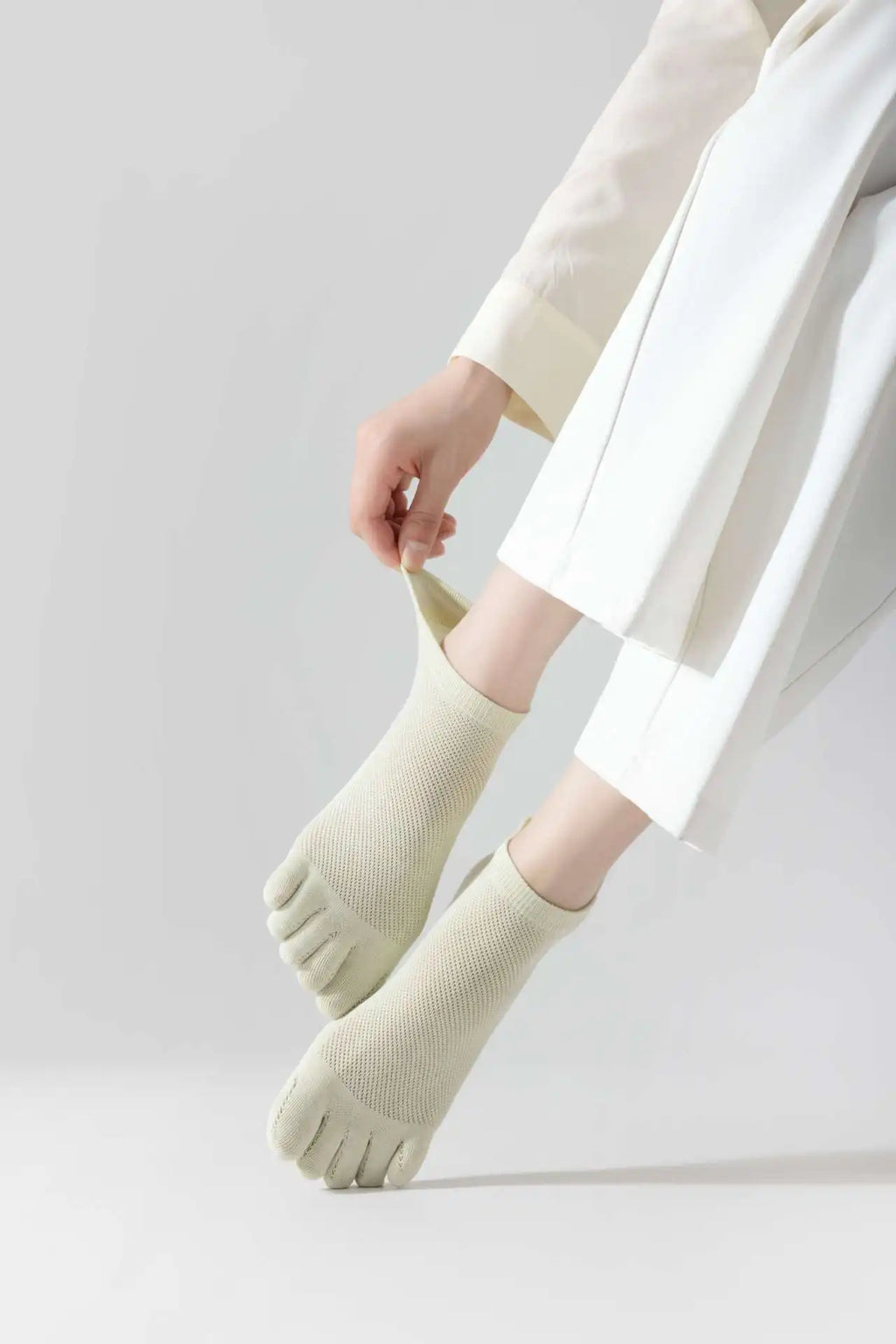 5 Pairs Summer Women Five Finger Socks 5 Pairs Candy Color Soft Cotton Breathable Mesh Split Toe Socks Girls Outdoor Sports Sock