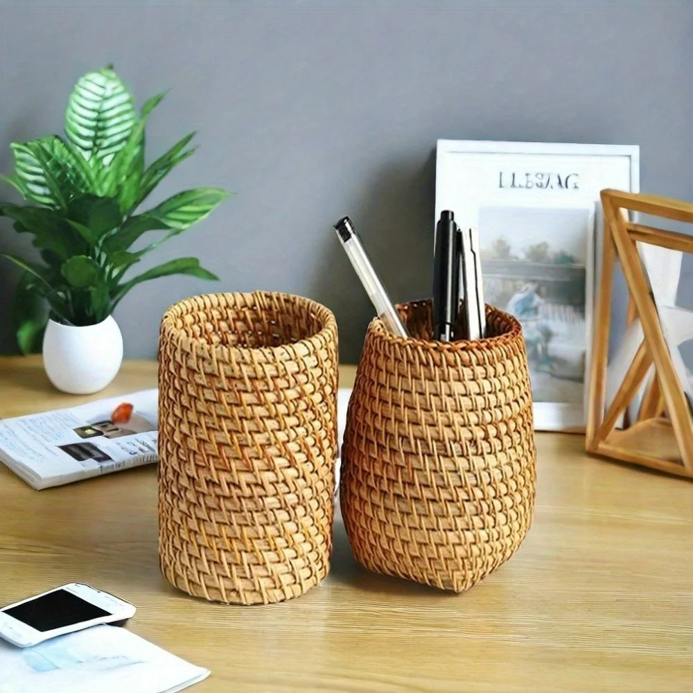 Rattan Pencil Holder, Handmade Wicker Pen Cup Makeup Brushes Holder, Woven Vine Desk Organizer Pen Container Box