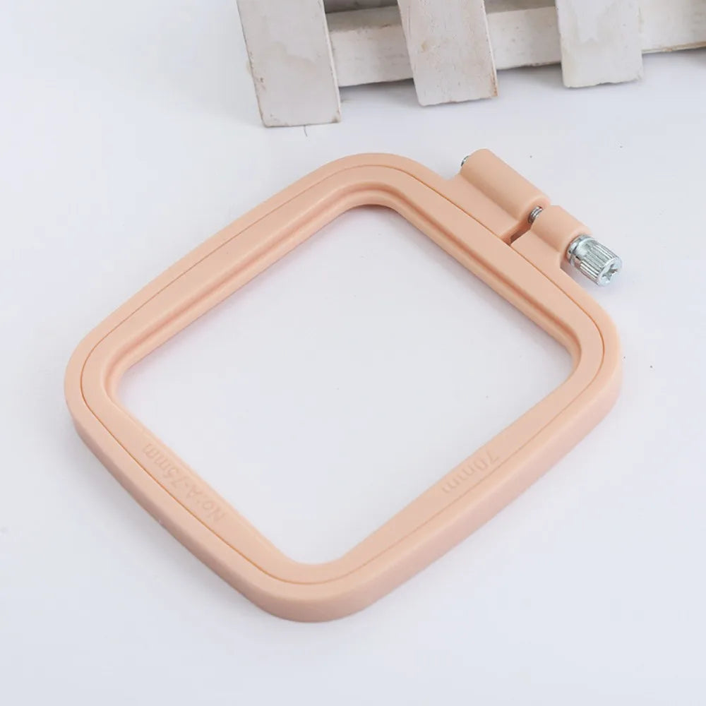 Oval/Square Plastic Embroidery Hoops Frame Color Embroidery Hoop Rings For Household DIY Cross Stitch Sewing Needlecraft Tools