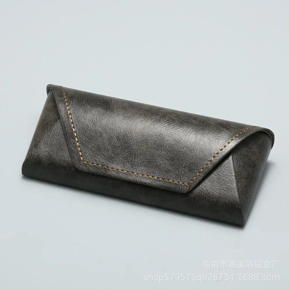 Vintage Leather Eyeglasses Case Handmade Retro Sunglasses Holder Durable Stylish Perfect Gift for Men Women Glasses