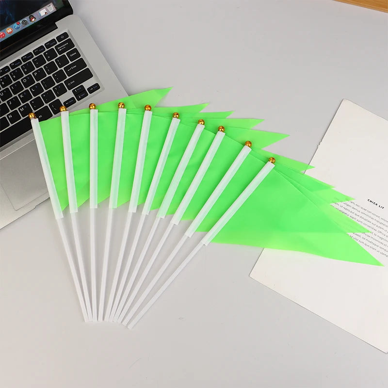 10Pcs Colorful Triangular Flags With 10 Plastic Flagpoles Hand-Held Small Colorful Flags For Marking Garden Lawn Yard Supplies
