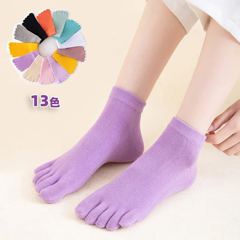 Spring Summer Women's Candy Color Ankle Socks Sweat absorption Breathable Cotton Split Toe Socks 5 Toes Short Five Finger Socks