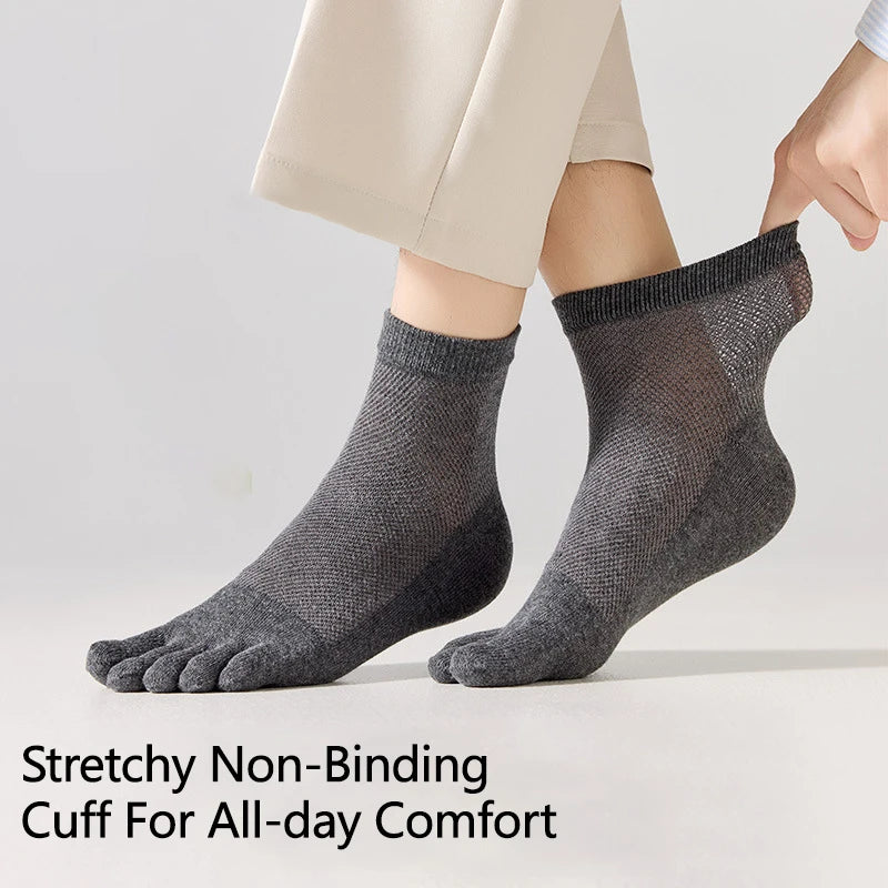 3/5 Pairs Men's Toe Socks Mid-Calf 100% Cotton Mesh Breathable Anti-bacterial Anti-odor Split Toe Socks for Daily & Sports