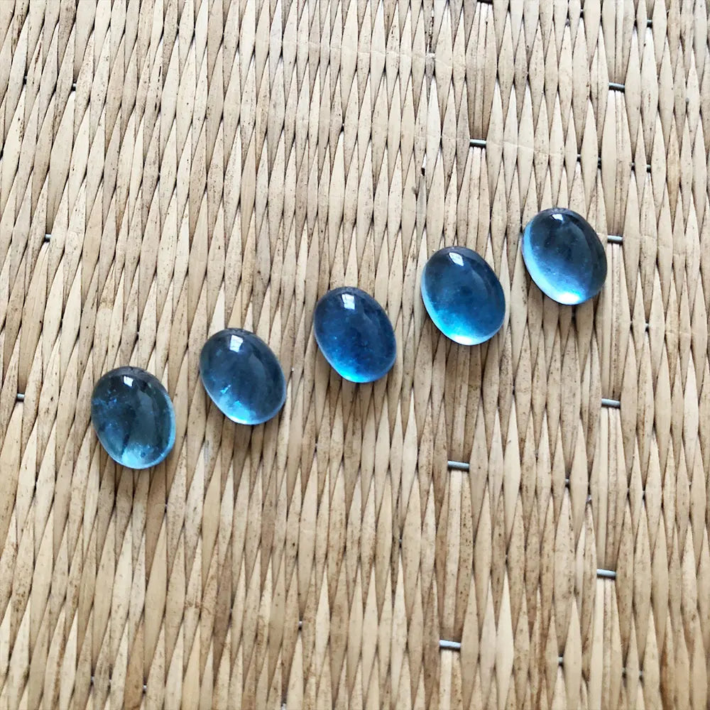 Aquamarine Oval Cabochon Natural Stone Crystals Quartz Gemstones Crystal Healing Reiki Decorative Stone Home Decoration DIY