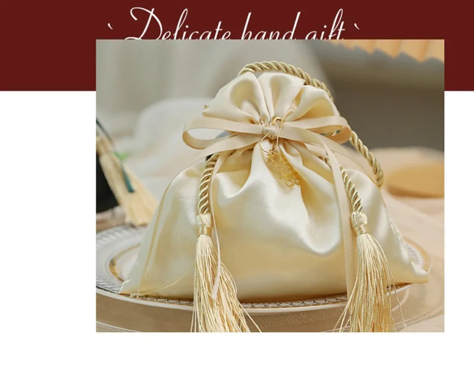 10/30/50 Pcs Luxury Packing Drawstring Velvet Pouch Sachet Gift Bag For Wedding Candy Boxes With Pearl String Decor Favors Bags