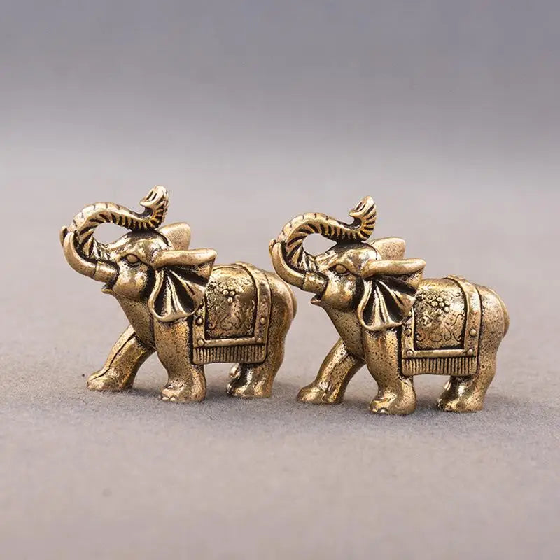 Solid Copper Animal Crafts Antique Bronze Minature Elephant Figurines Tea Pet Table Ornament Decorations Home Decor Living Room
